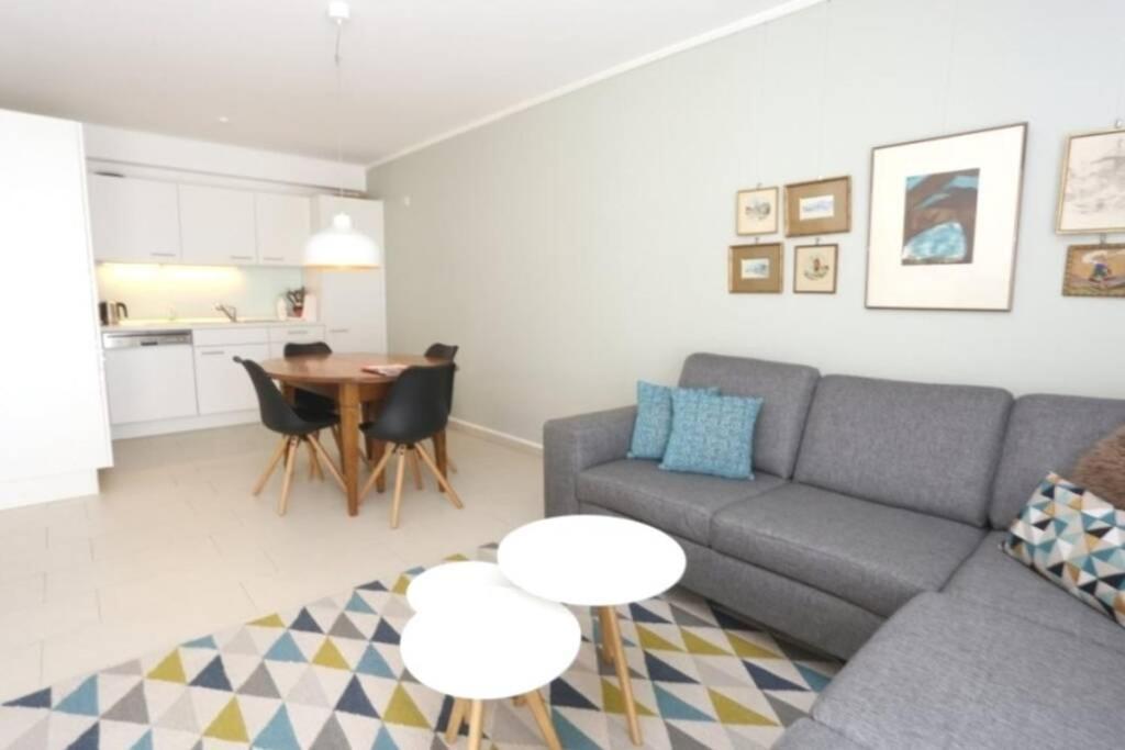 Large Family Retro Flat In City Center- Large Terrace & Garden View, Free Parking Lüksemburg Dış mekan fotoğraf